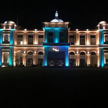 The Pearl Hotel Sirsa Luaran gambar