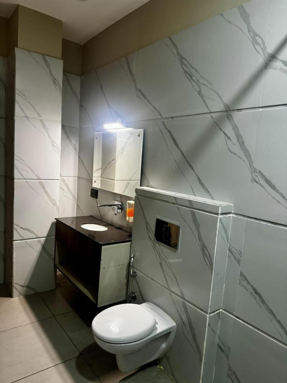 The Pearl Hotel Sirsa Luaran gambar